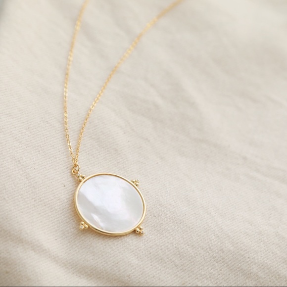 Mother of Pearl Necklace | 14k Gold Plated - Picture 5 of 8